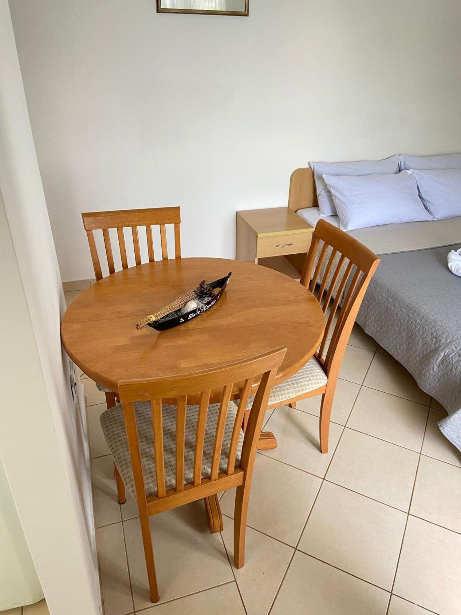 Apartments Tiho & Jelena Blace Luaran gambar